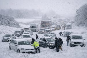 Зимой 2026–2027 снега будет меньше: прогноз для Европы Arctic blast grips the UK