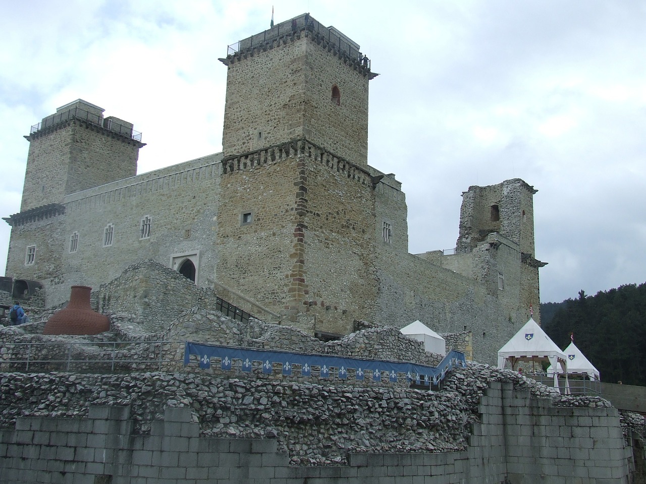 Крепость в Мишкольце, Венгрия