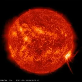 Earth in the Crosshairs: Major Sunspot Could Deliver a Strong Blow