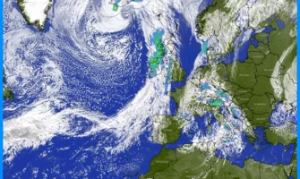 Storm Ashley : A Powerful Atlantic Storm Set to Impact Ireland and Scotland