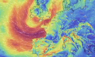 New storm Herminia is heading for Europe. Wind gusts will exceed 120 km/h.